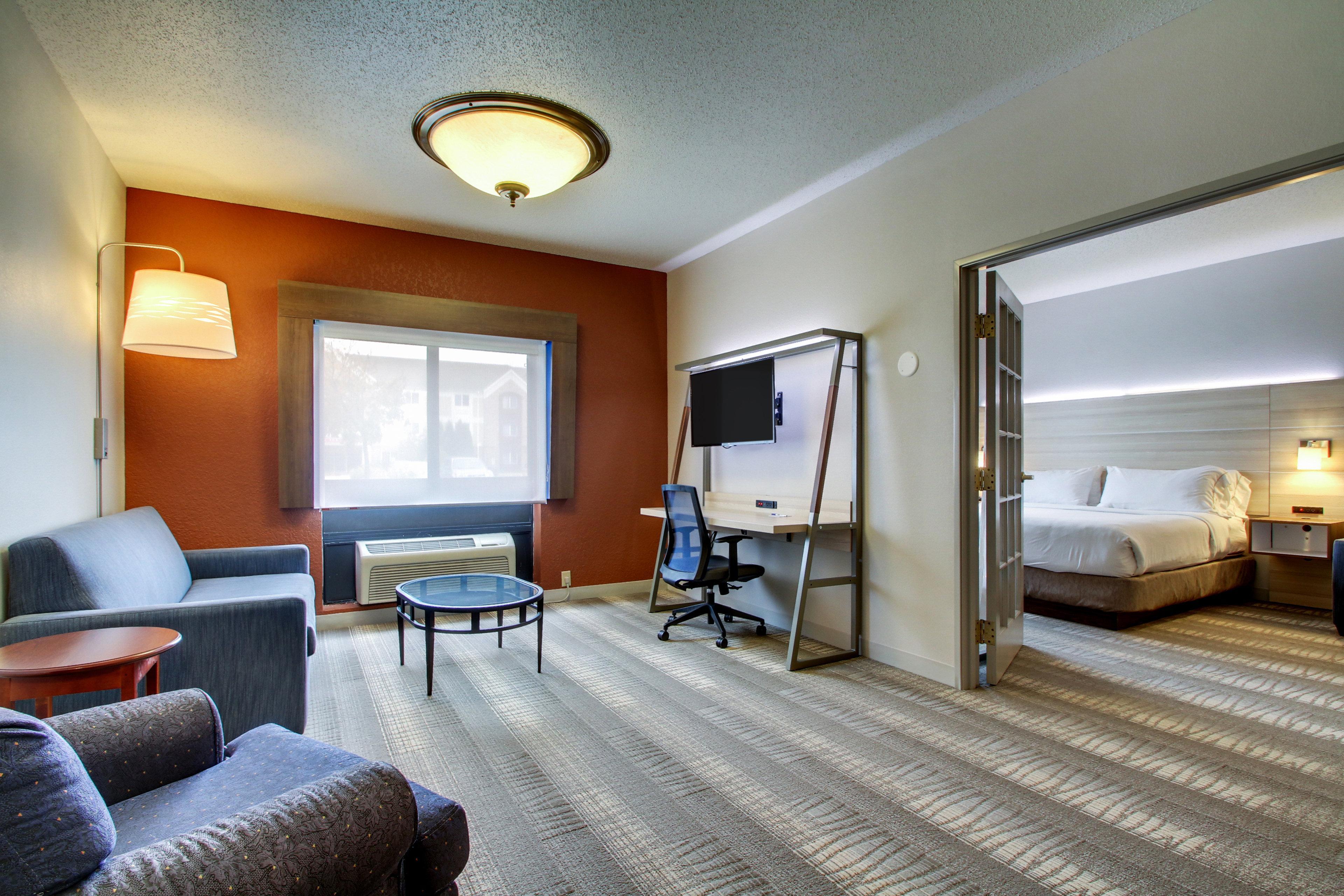 Holiday Inn Express Milwaukee N- Brown Deer/Mequon Exterior photo