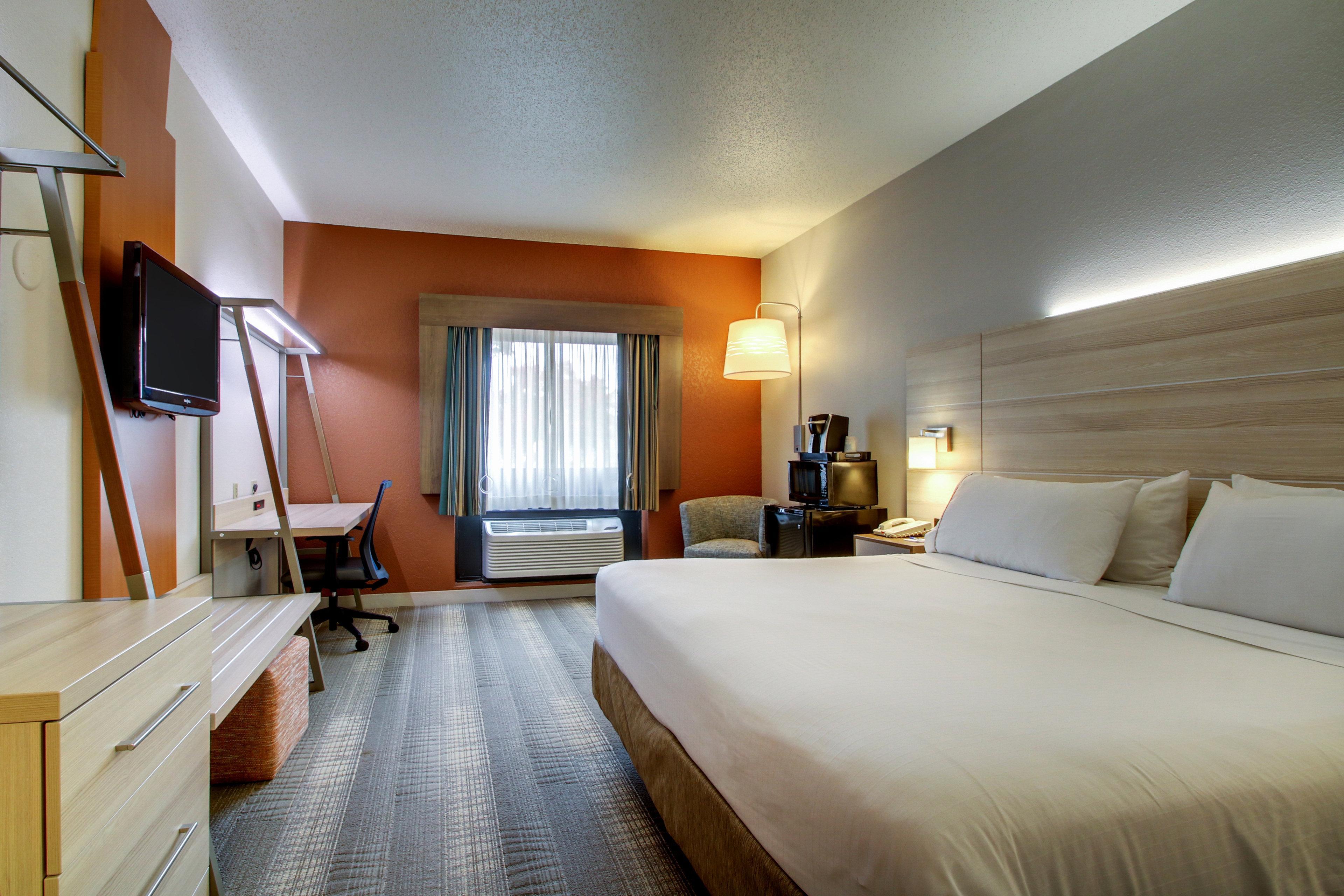 Holiday Inn Express Milwaukee N- Brown Deer/Mequon Exterior photo