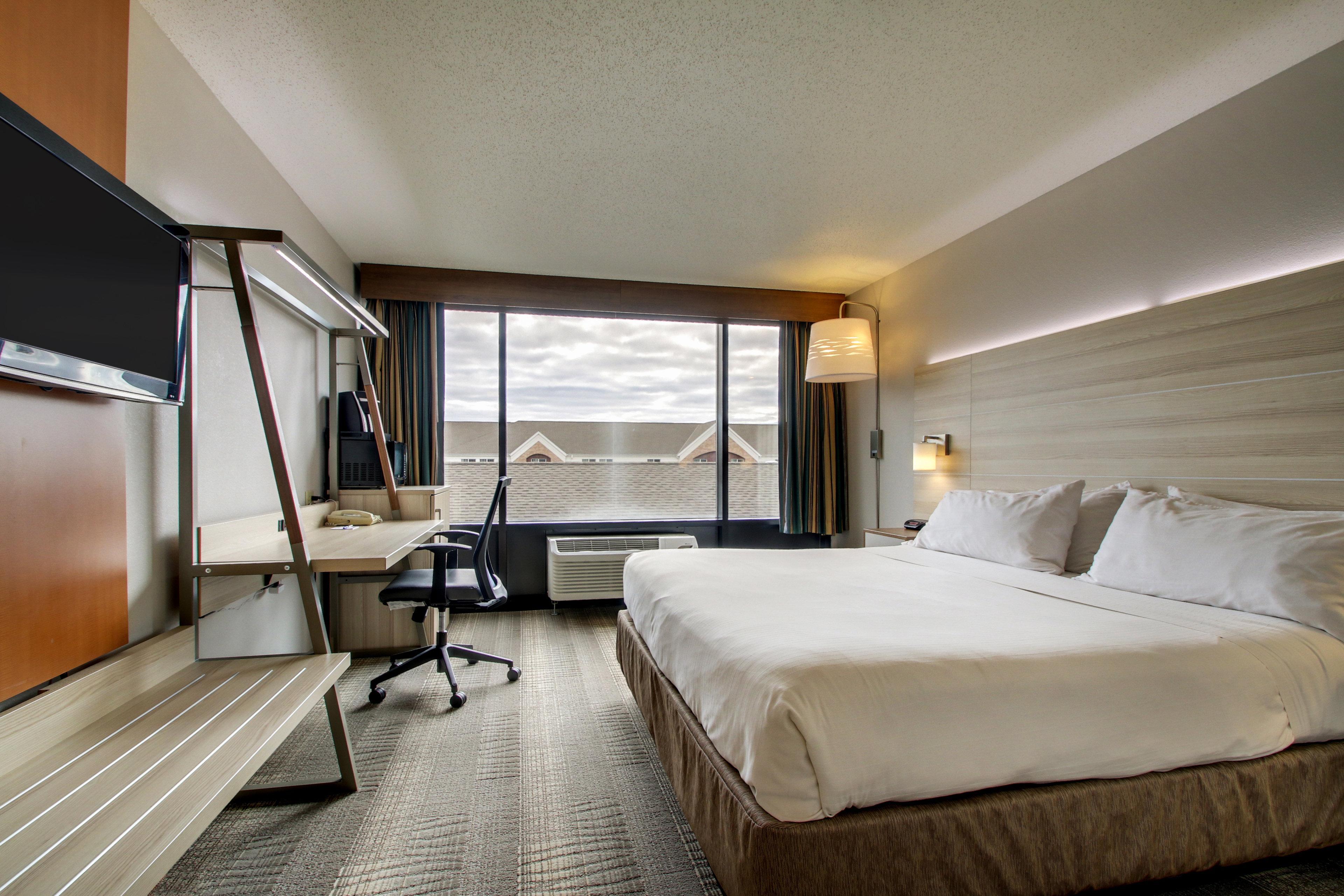 Holiday Inn Express Milwaukee N- Brown Deer/Mequon Exterior photo