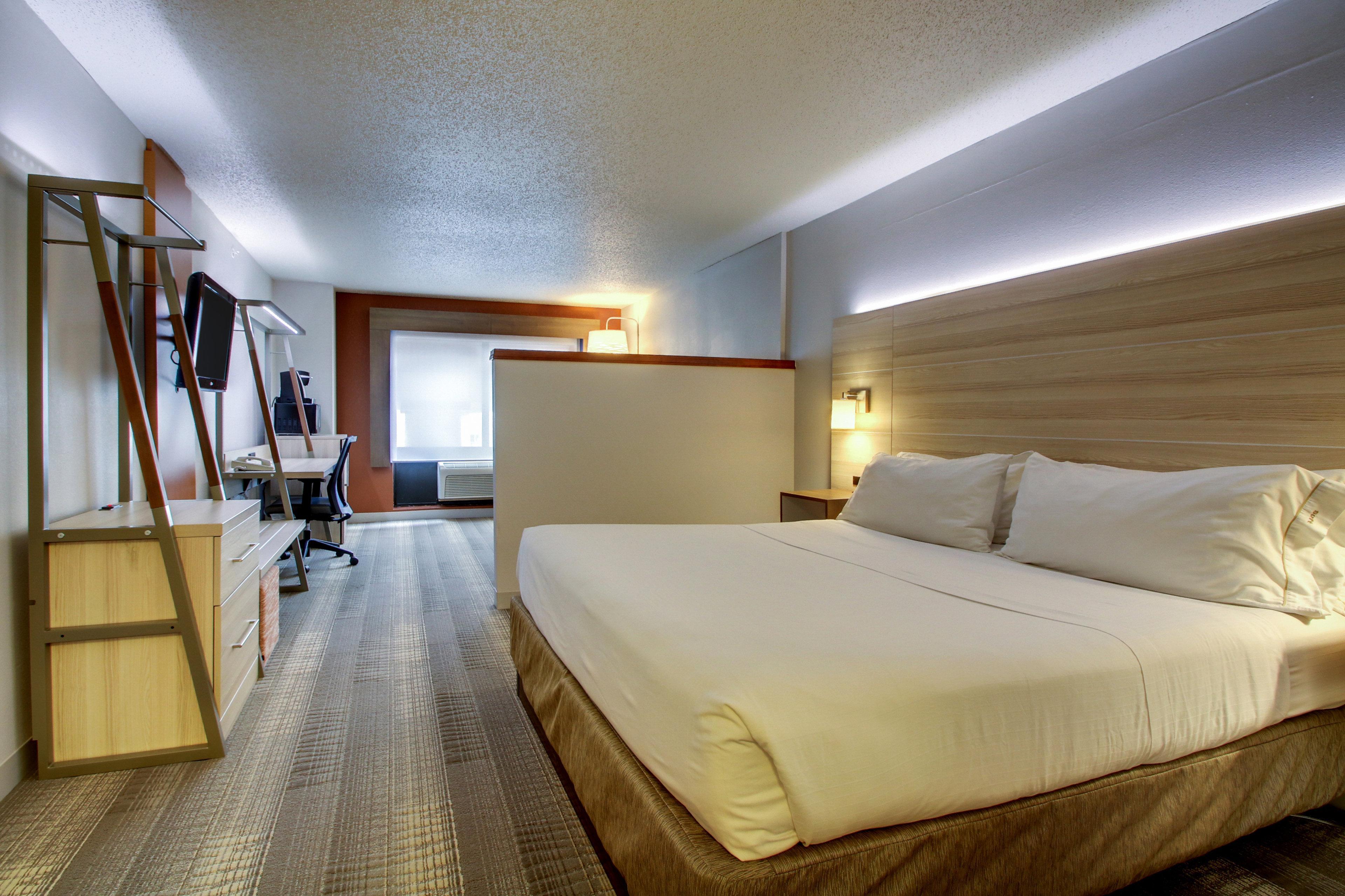 Holiday Inn Express Milwaukee N- Brown Deer/Mequon Exterior photo