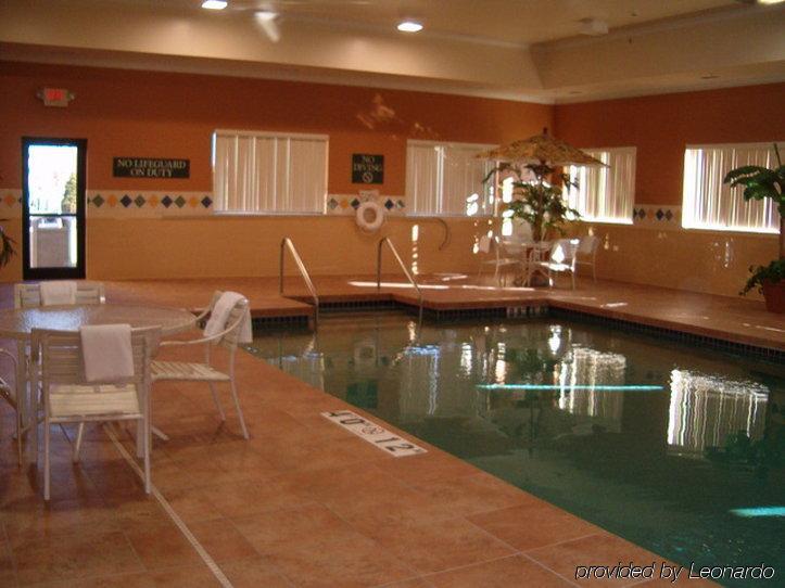 Holiday Inn Express Milwaukee N- Brown Deer/Mequon Facilities photo